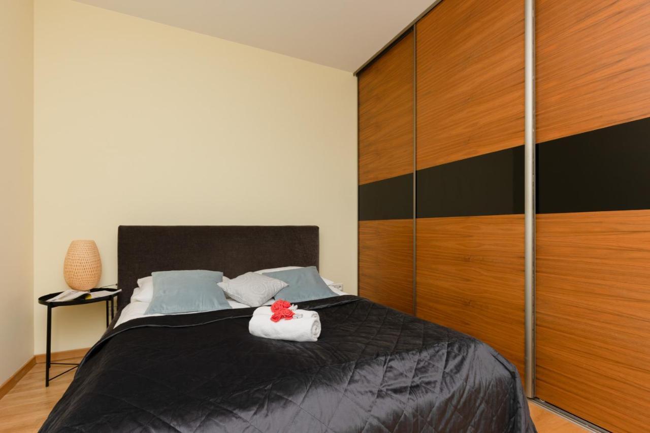 Warsaw Srodmiescie Apartment With Balcony By Noclegi Renters エクステリア 写真